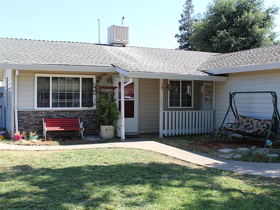 2nd image of 19222 Frank Ct