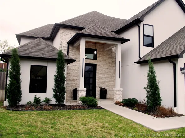 9248 E 80th Pl, Tulsa, OK 74133