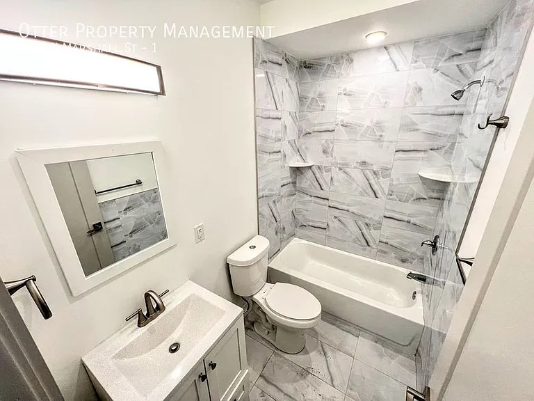 2122 N Marshall St #1 — Photo 13