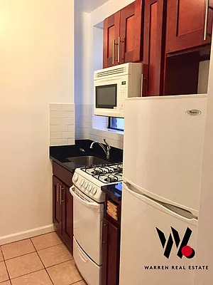 Rented by Warren T Real Estate Corp. | media 30