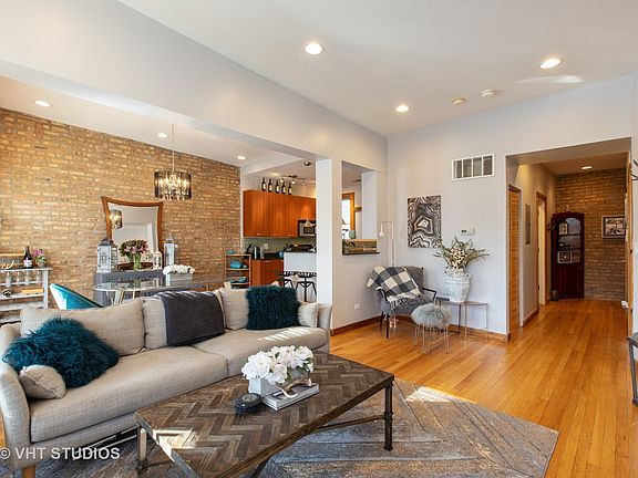 4th image of 1340 W Estes Ave APT 3S