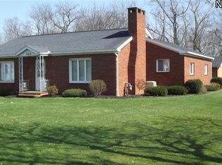 203 Parkway Dr, Gnadenhutten, OH