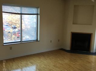 321 Franklin St #202, Cambridge, MA 02139