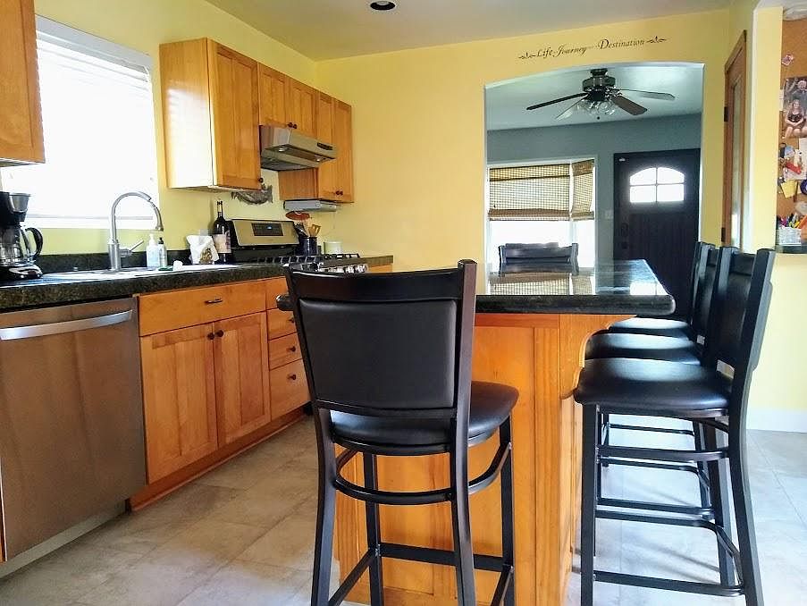 Manhattan Beach, CA 90266