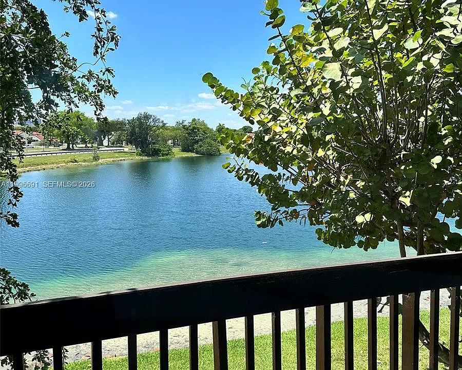10000 NW 9th Street Cir #21
