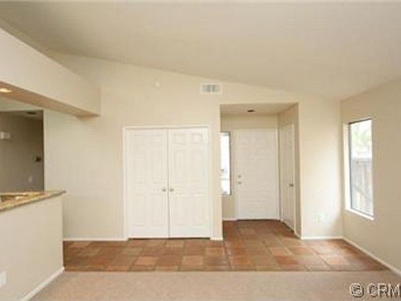 5th image of 3064 Dartmouth St