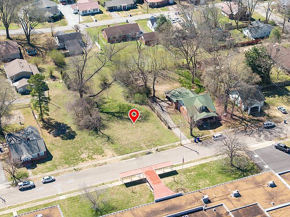 4th image of 75 Woodrow Ave