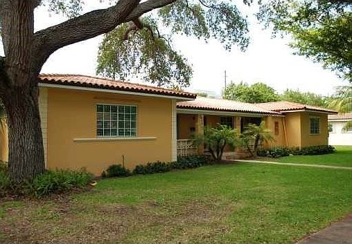 1st image of 5370 Orduna Dr