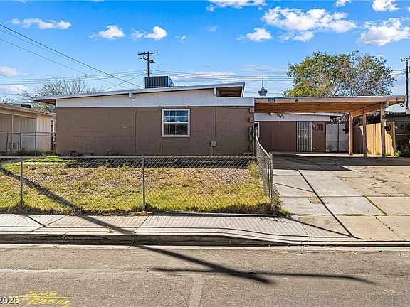 4th image of 2204 S 15th St