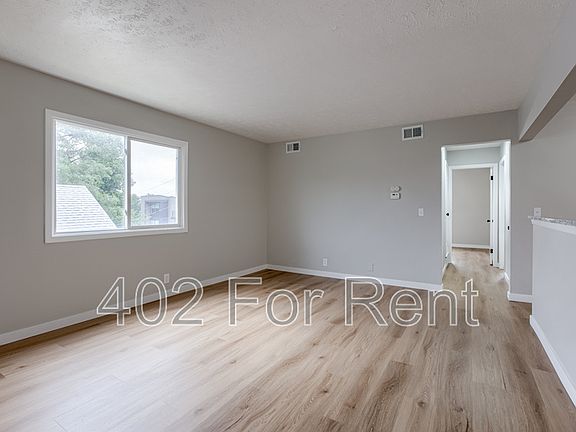 4th image of 4713 Davenport St APT 6