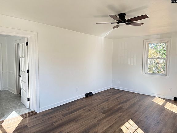 3rd image of 2700 Covenant Rd