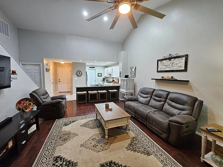 146 River Point Rd #51 — Photo 3