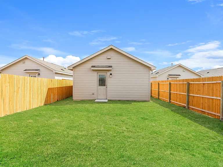 4125 Water Fall Cv — Photo 15