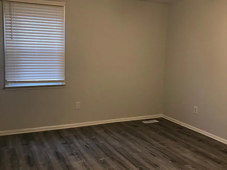 650 Parlin St #1 — Photo 12