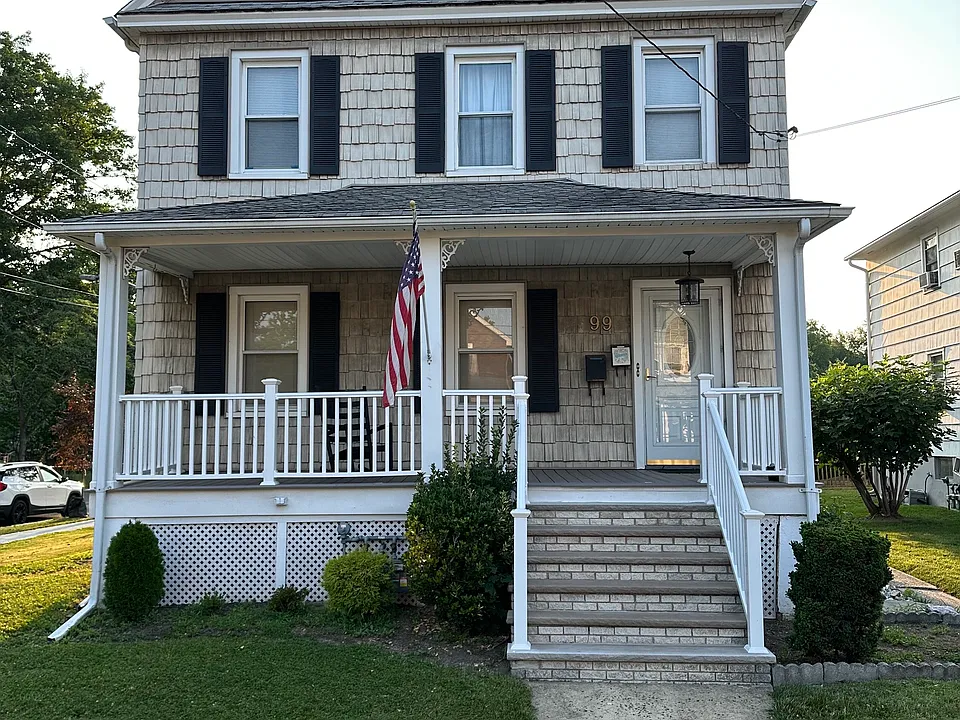 99 Oak St #1