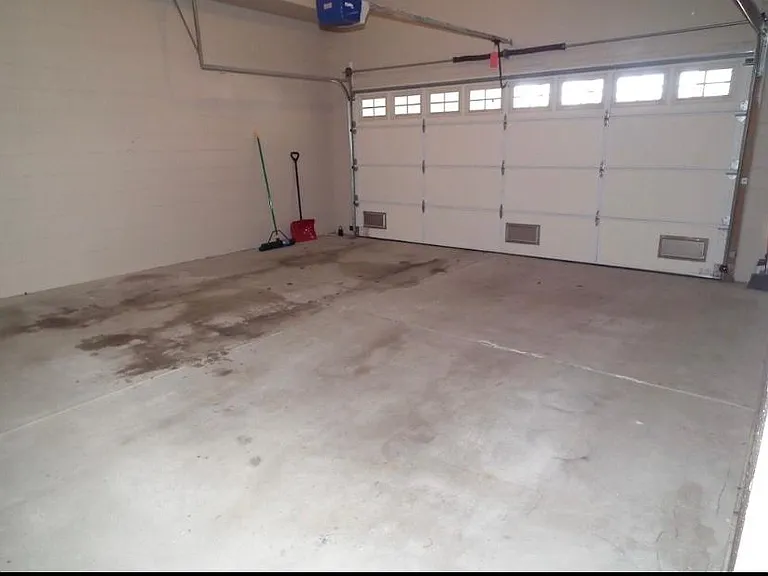 415 E 23rd Ave #100 — Photo 8