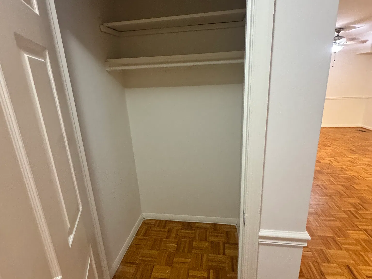 2 bed, 886 sqft, $2,895 — Photo 3