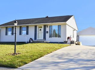 5094 Meadowbrook Dr, Columbus, OH 43207