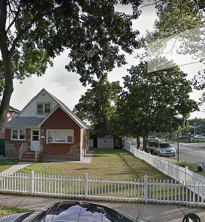 1st image of 4 265th St