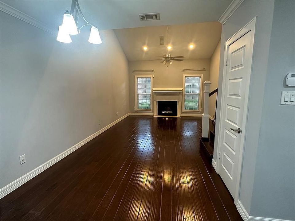 1st image of 907 Memorial Village Dr #71