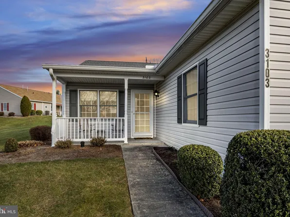 3103 Lakefield Rd, York, PA 17402