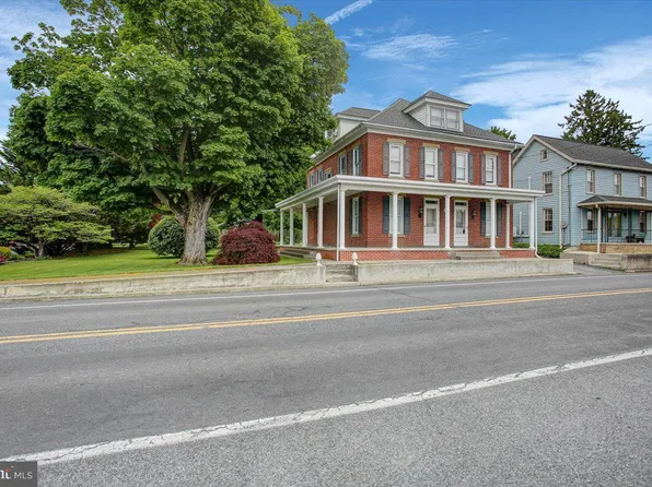 15788 Pennsylvania Ave, State Line, PA 17263