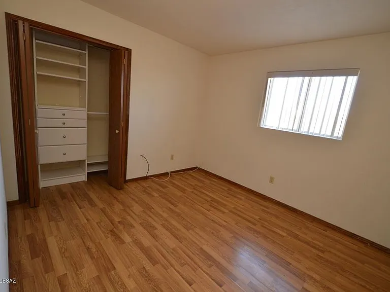 5050 N Hillcrest Dr — Photo 12