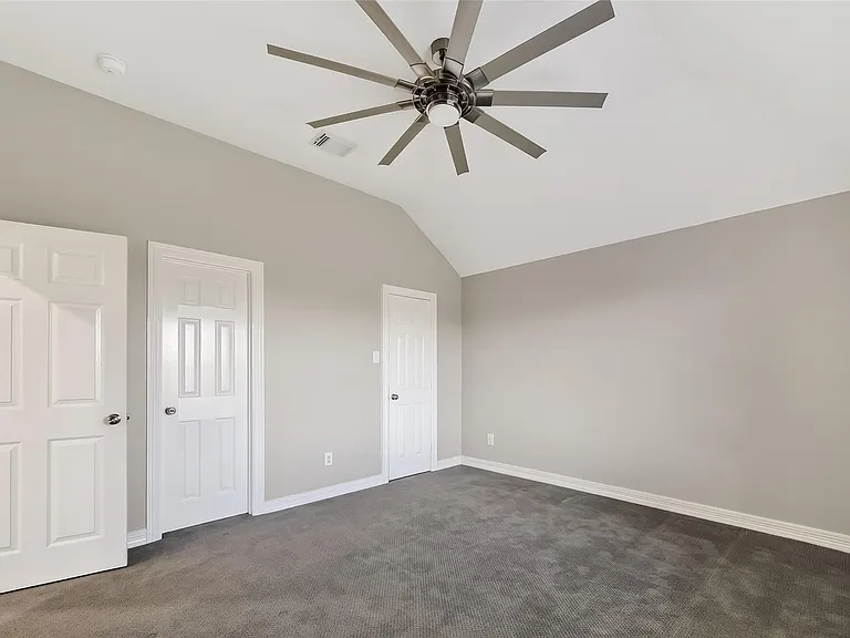 4303 Noble Oak Trl — Photo 32