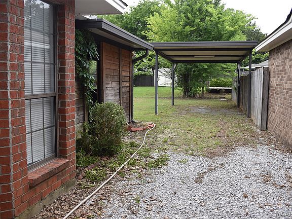 3rd image of 6849 Brownwood Ln