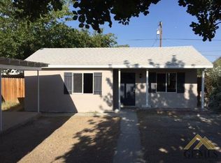 709 Fillmore St, Taft, CA 93268