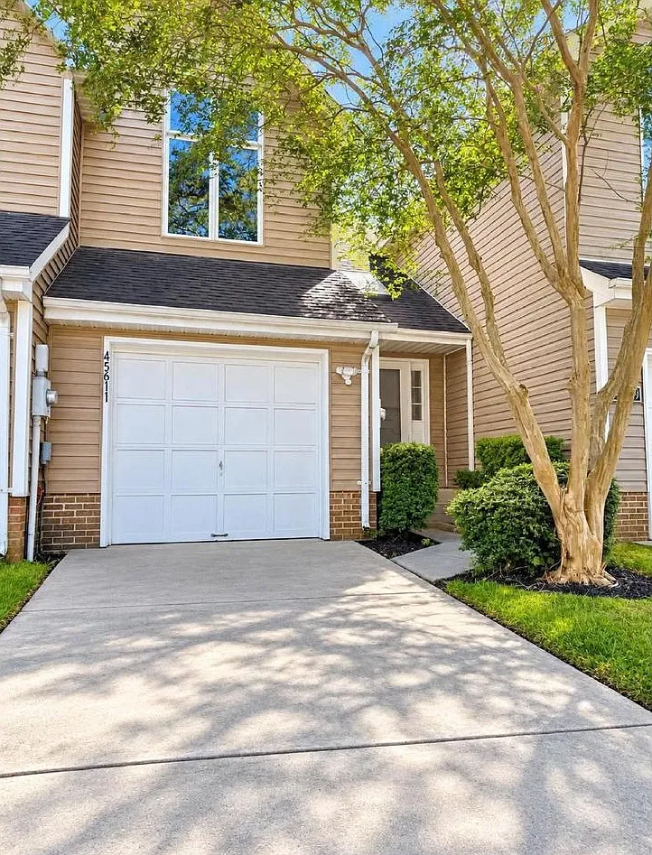3 bed, 2.5 bath, 1162 sqft, $2,000 — Photo 1