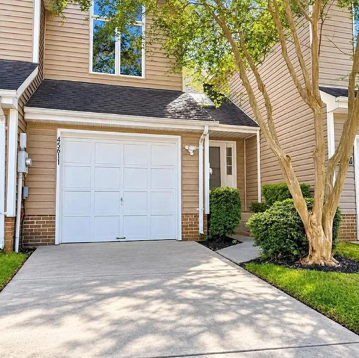 45611 Longfields Village Dr