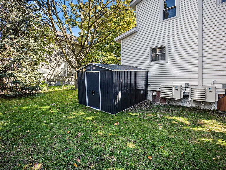 37 Gold Ave NW #3 — Photo 23