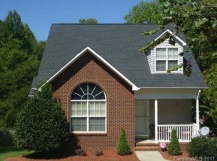 1027 Wilkerson St, Belmont, NC 28012