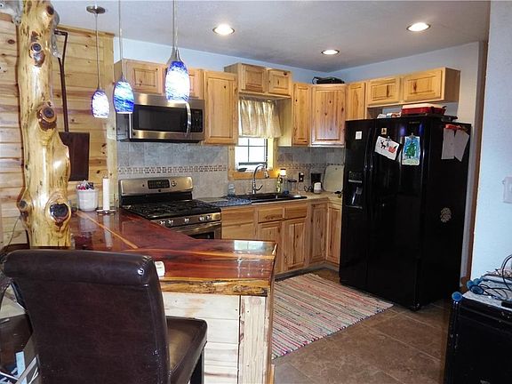 5th image of 195 Grey Wolf Ln