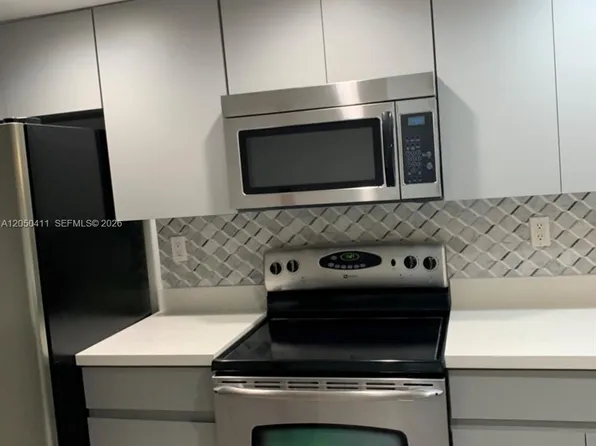 322 Navarre Ave, Miami, FL 33134