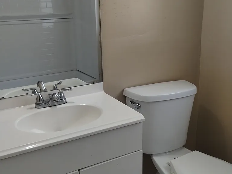 5135 Chivalry Dr — Photo 10
