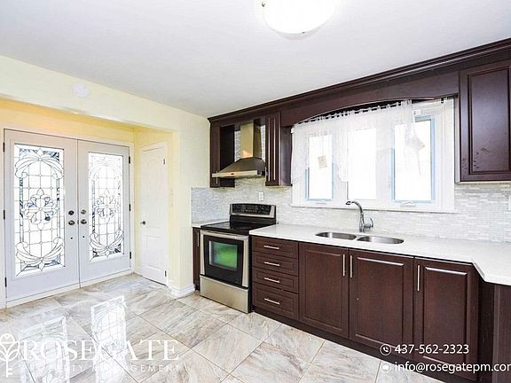 4th image of 153 Vodden St E #1