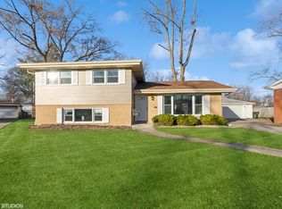 1238 Evergreen Rd, Homewood, IL 60430