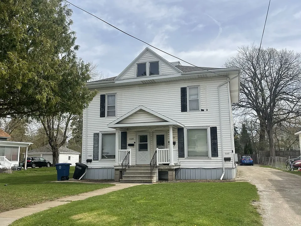 1160 High Ave