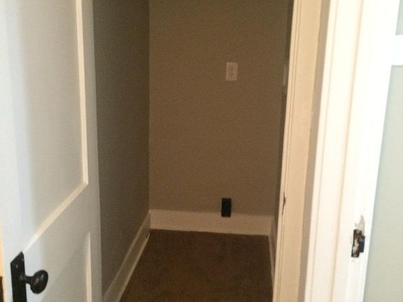 utility closet (stackables)