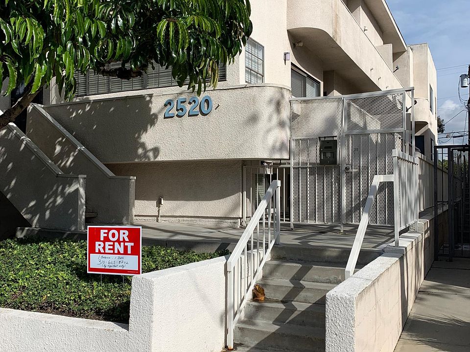 1st image of 2520 S Centinela Ave APT 3