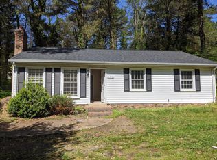 140 N Arch Rd, North Chesterfield, VA 23236