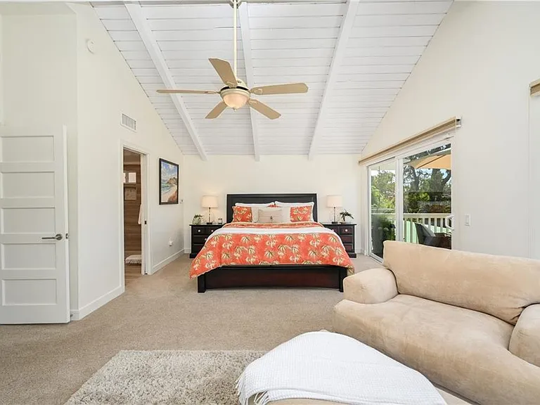 24472 Overlake Dr — Photo 21