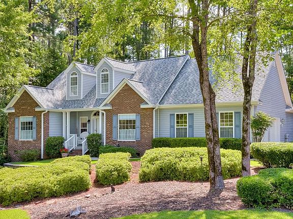 3rd image of 205 Niblick Ln