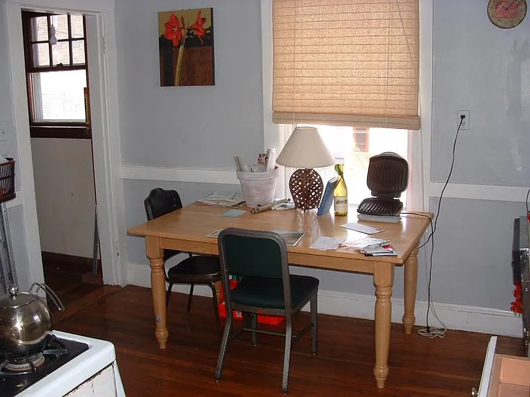 94 Beechcroft St #2 — Photo 5