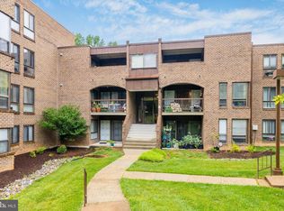 11244 Chestnut Grove Sq APT 255, Reston, VA 20190