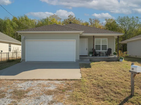 607 Arch Street, Carterville, MO 64835