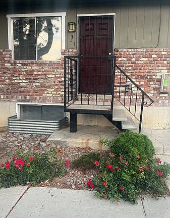 2nd image of 1416 E 9th St Unit 3