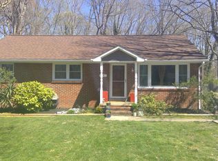 34 Pendleton Rd, Fredericksburg, VA 22405